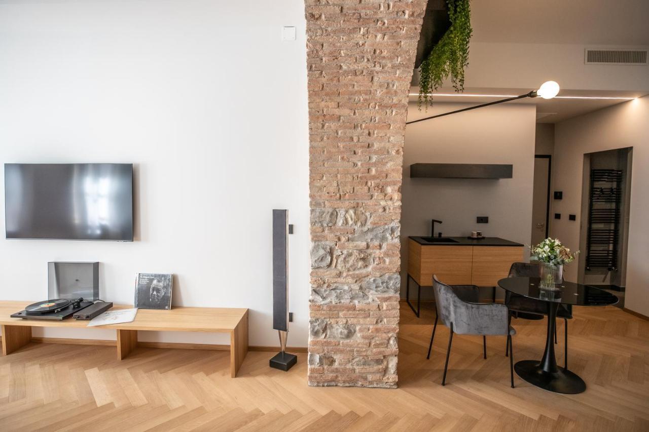 S1 Luxury Suites And Rooms Trieste Exterior foto